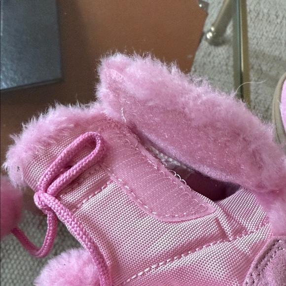 Faded Glory Pink Faux Fur Boots - Picture 5 of 6